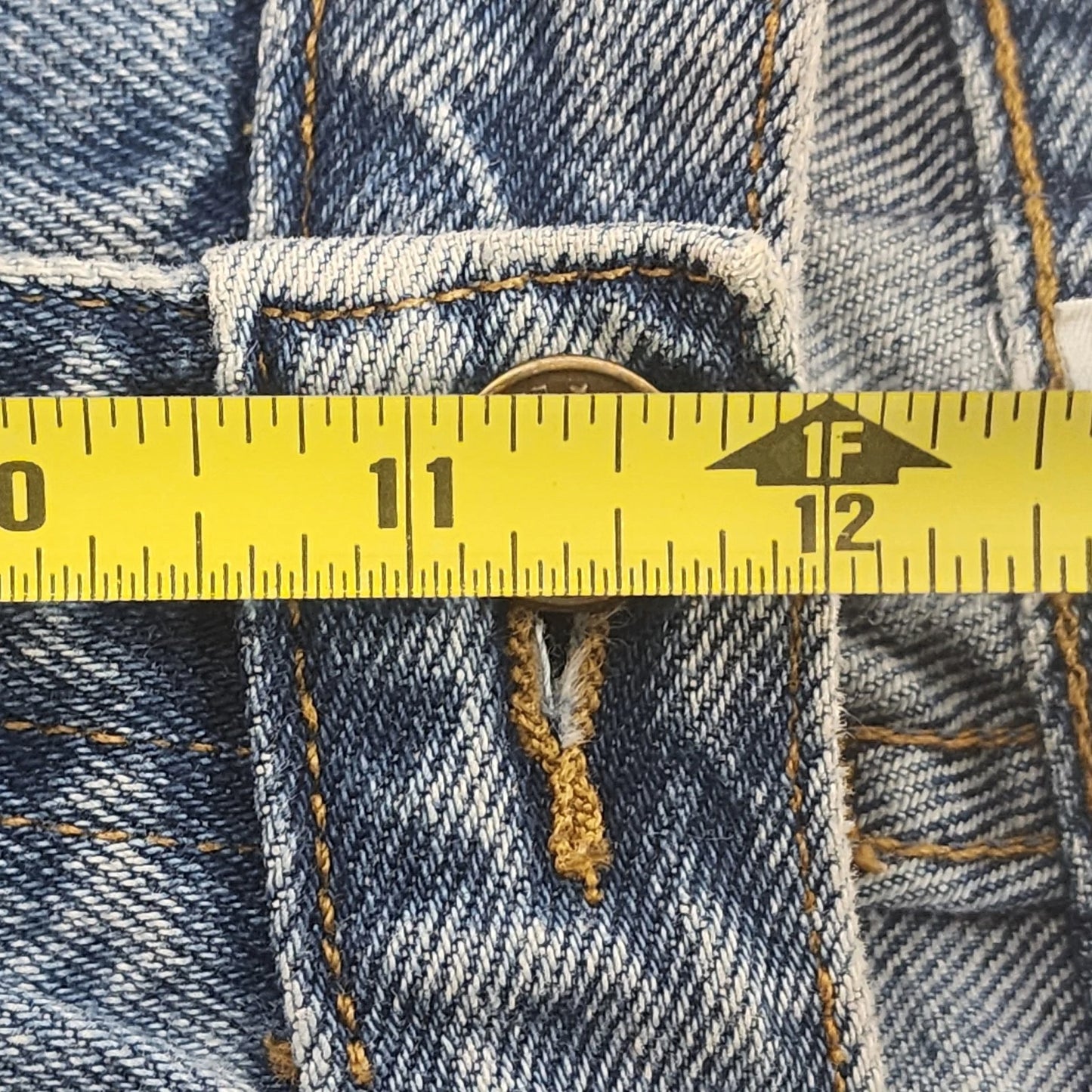 LA Blues Size 10 Denim Jeans Medium Wash Slim Fit 100% Cotton Classic Vtg Mexico