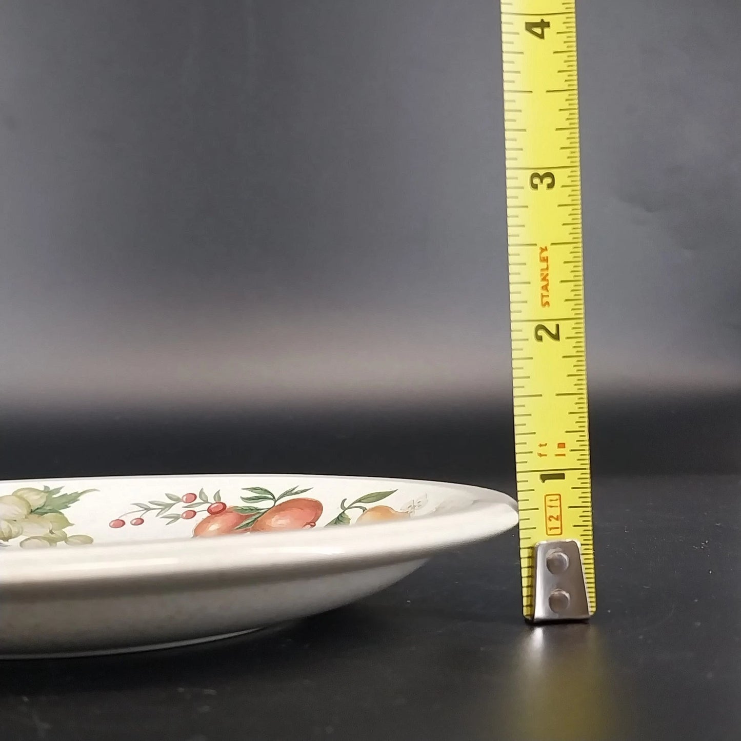 Vintage Wedgwood Quince Fruit Ring Bread Butter Plate England