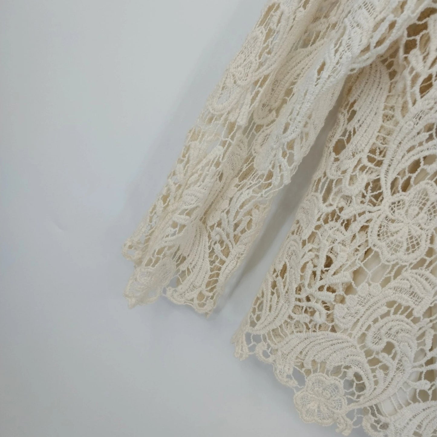 Adiva Cream Crochet Lace Boho Top Women's XL Long Sleeve Sheer Cotton Overlay
