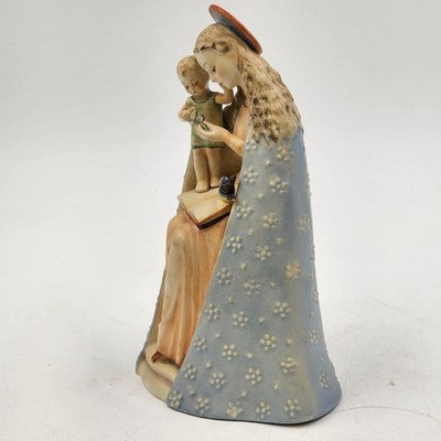 Goebel Hummel Flower Madonna Virgin Mary Baby Jesus Figurine 10/1 TMK3 W Germany