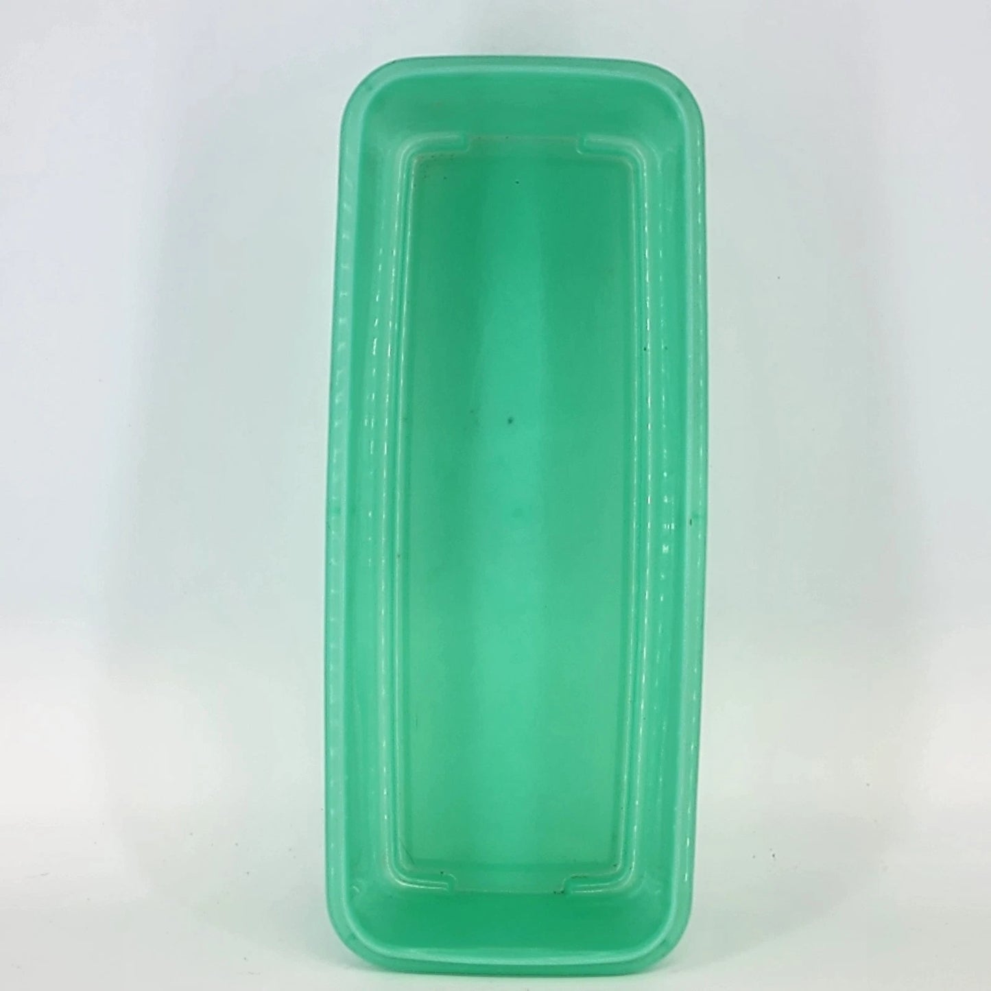 Tupperware 782-7 Celery Keeper Jadeite Green Container Clear Lid No Insert USA