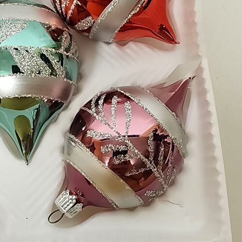 Bradford Novelty 4 Christmas Ornaments Teardrop Glitter Glass 2.25"w Vintage Mex