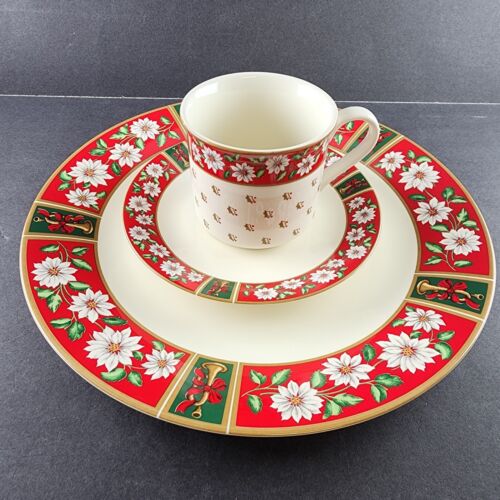 12 Pc Porcelain Christmas Dishes Set Charlton Hall China Classic Traditions  NIB