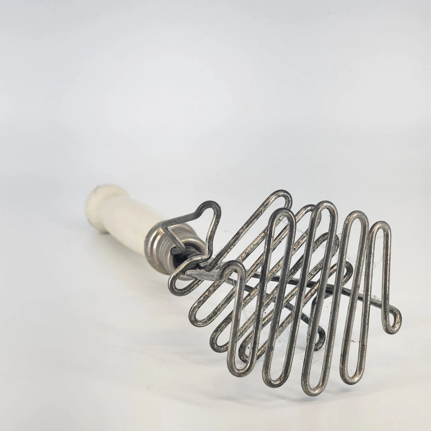 Double Wire Potato Masher White Wood Handle Farmhouse Kitchen Tool 11.5" Vintage