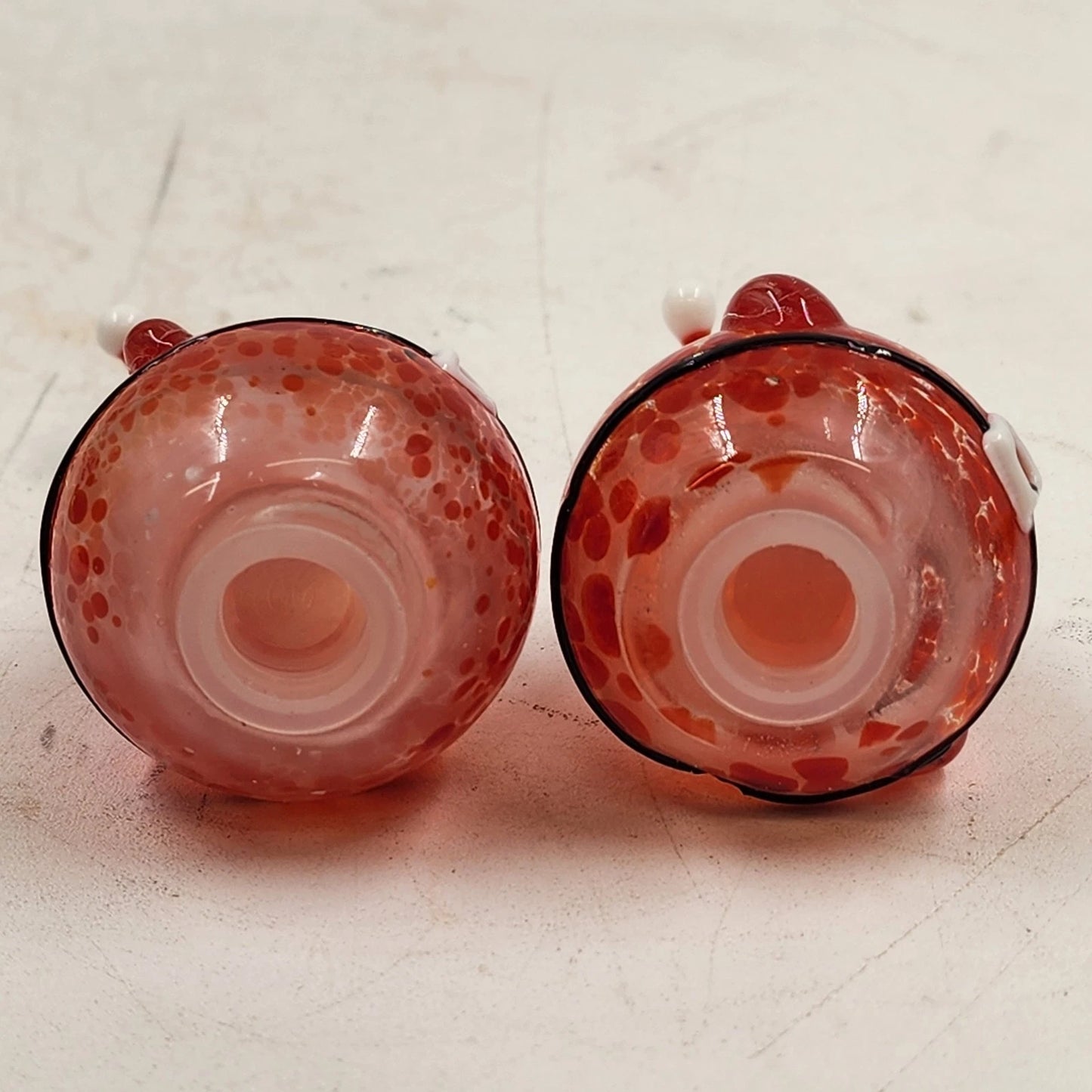 Santa Claus Glass Salt and Pepper Shaker Set Pier 1 Hand Blown 3.5" Holiday Gift