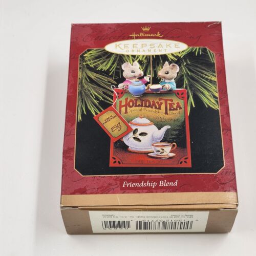 2 Hallmark Keepsake 1997 Christmas Ornaments FRIENDSHIP BLEND & 2 Snow White Pcs