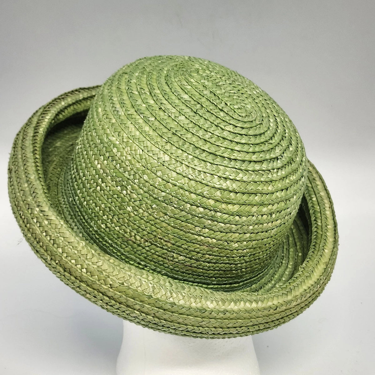 Green Natural Straw Sun Hat Women Rolled Brim Braided Round Crown Summer Garden