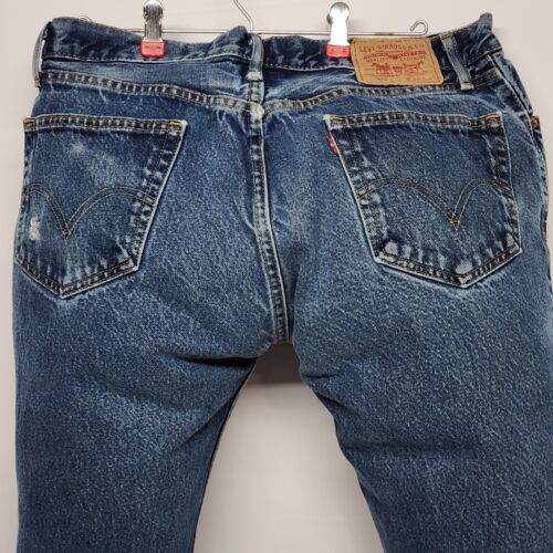 Levi's Jeans Pants Men's Size 36 x 32 Blue Loose Straight Denim 505 Distressed