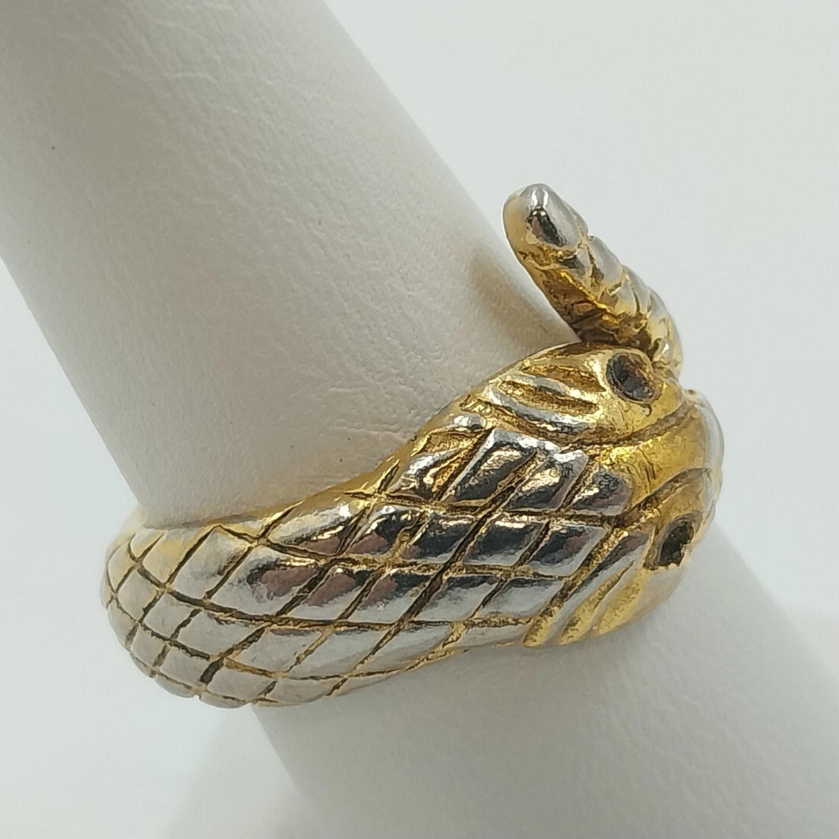 Gold Tone Snake Wrap Bypass Ring Textured Serpent Black Eyes Size 8 Jewelry