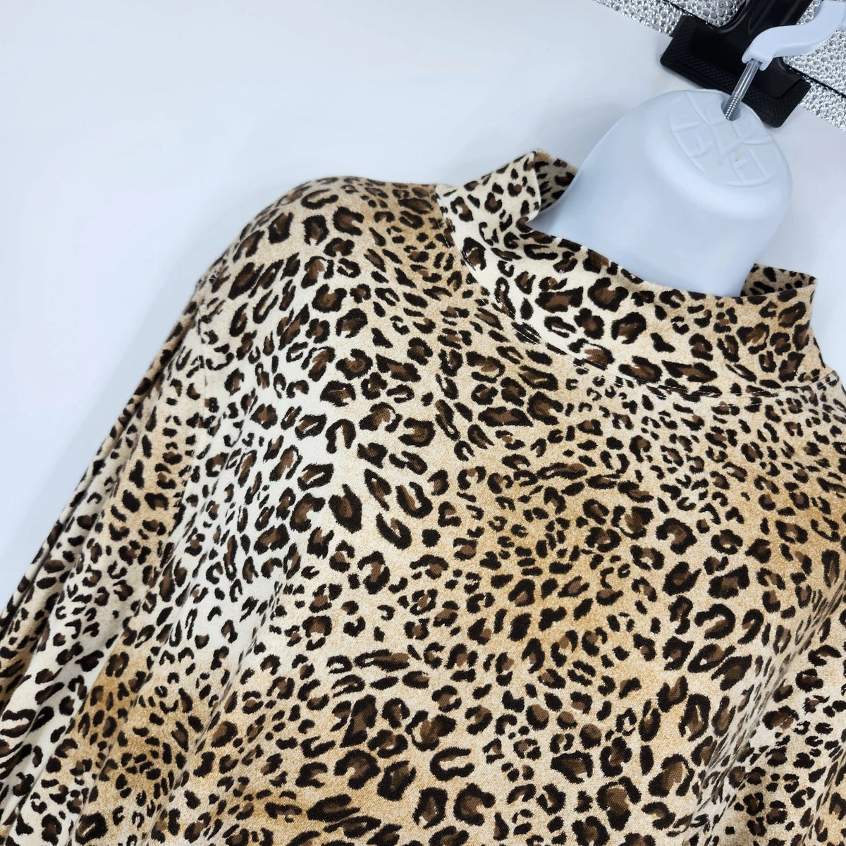 Studio Works Cheetah Print Turtleneck Sweater Women's Large Cotton Long Sleeve