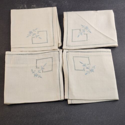 Set of Four White and Blue Linen Table Cloth Napkins Vintage 10½ W x 10½ L