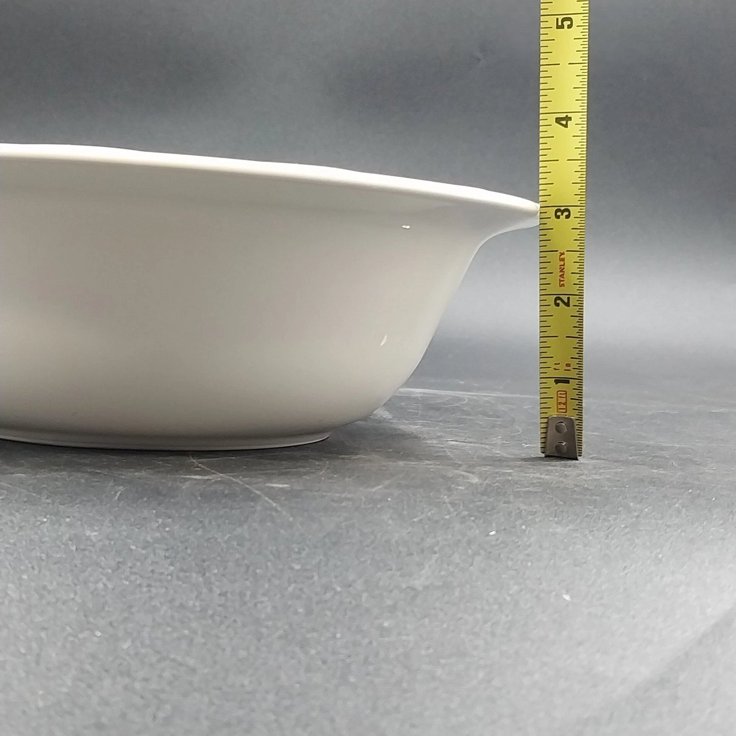 Pfaltzgraff Acadia 9.5" Round Vegetable Serving Bowl Embossed Arches Stoneware
