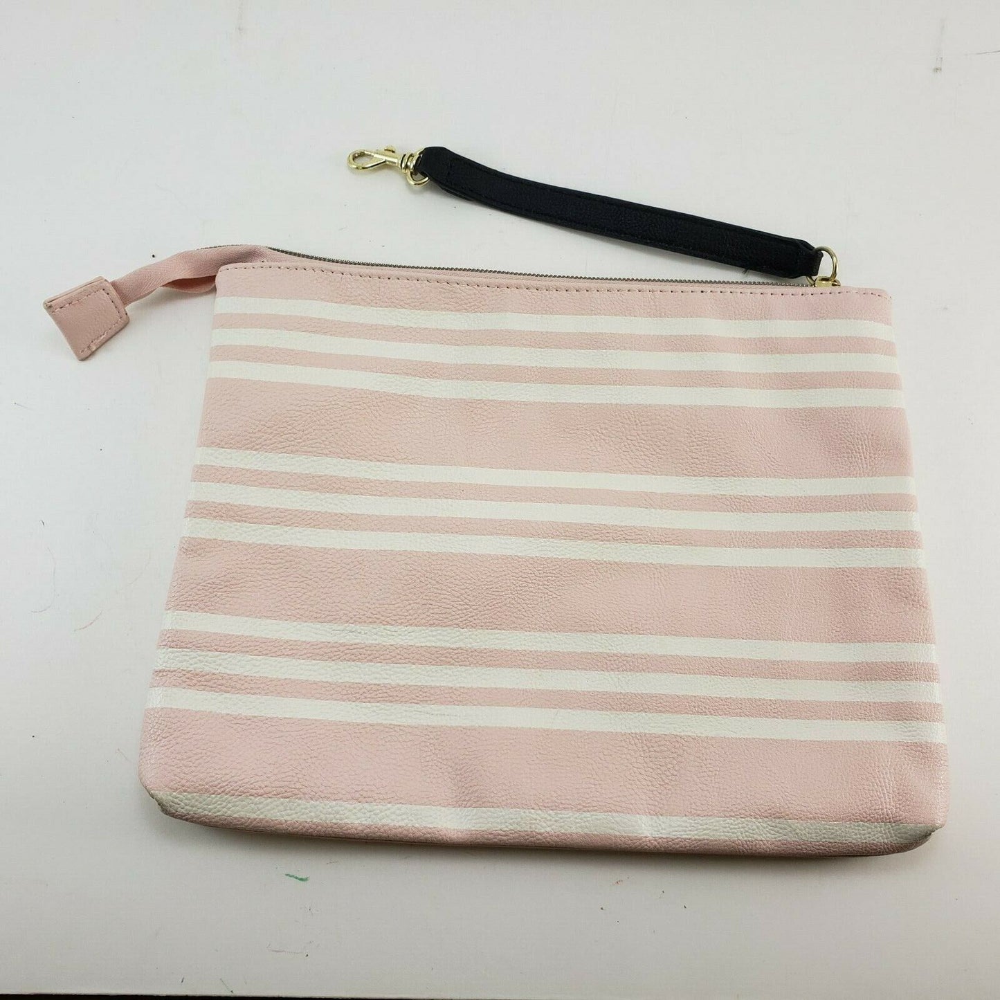 Betsey Johnson Pink White Pearl Clutch Cosmetic Makeup Wristlet Bag