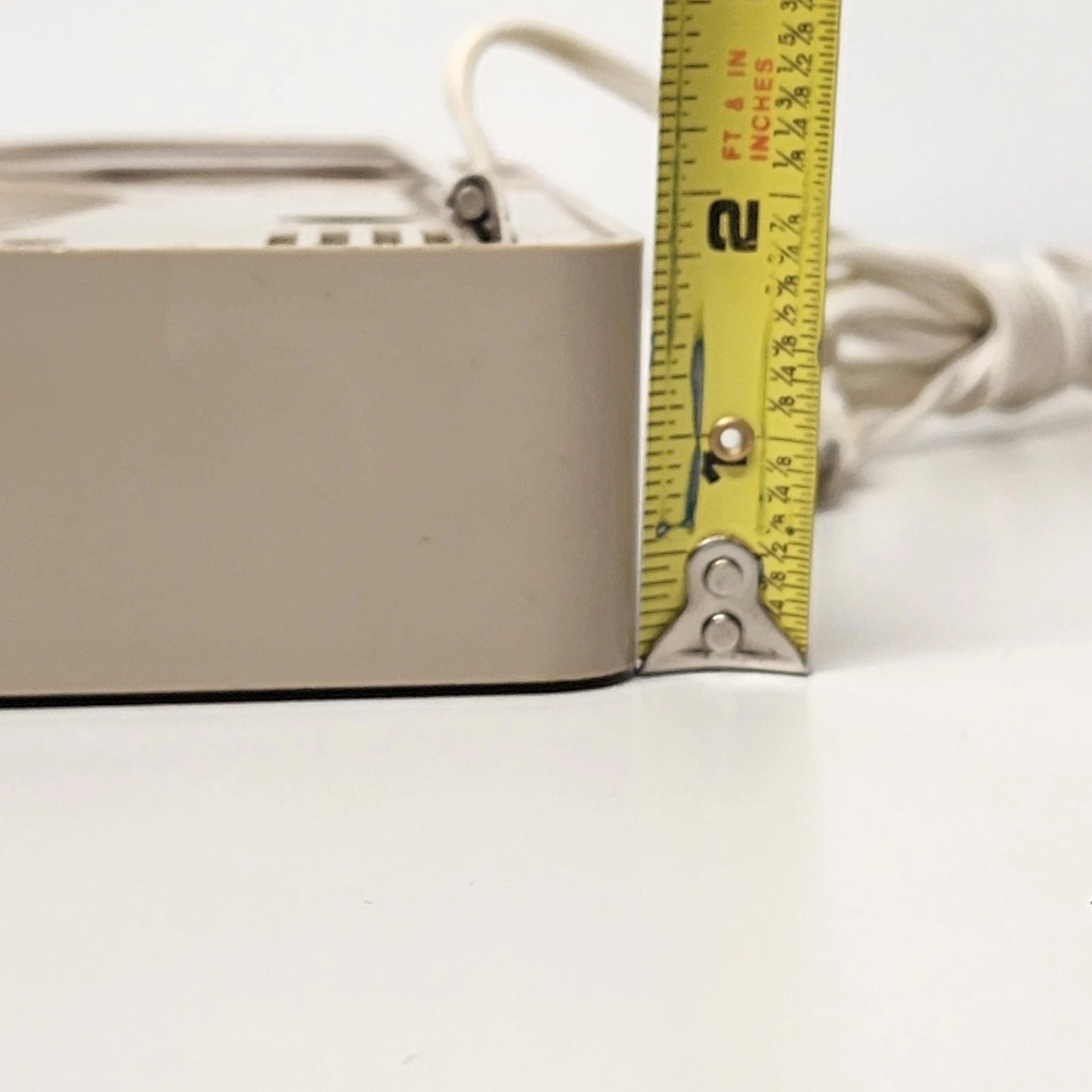 Lighted Makeup Mirror Magnifying / Standard Starburst Kitsch Glam Beige Case