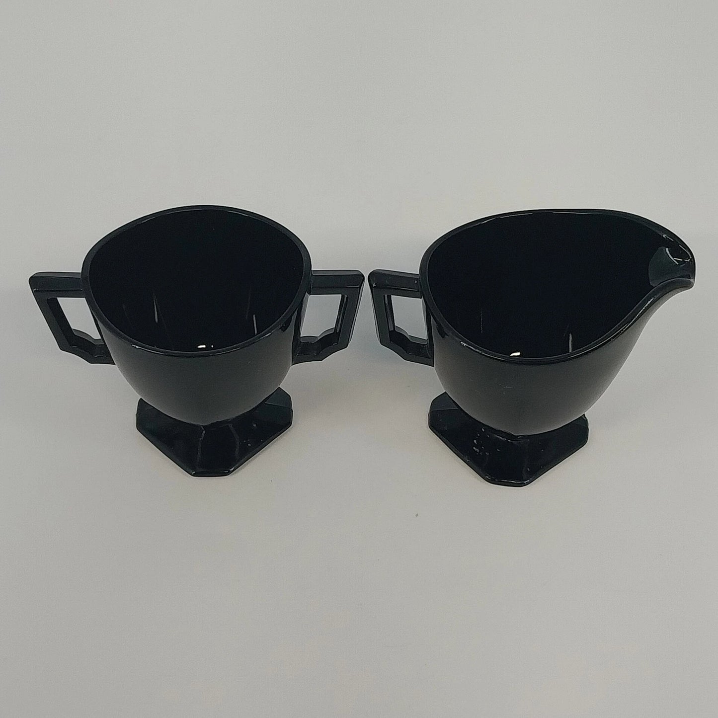 LE Smith Black Glass Cream Sugar Set Double Shield Pattern Square Base Vintage