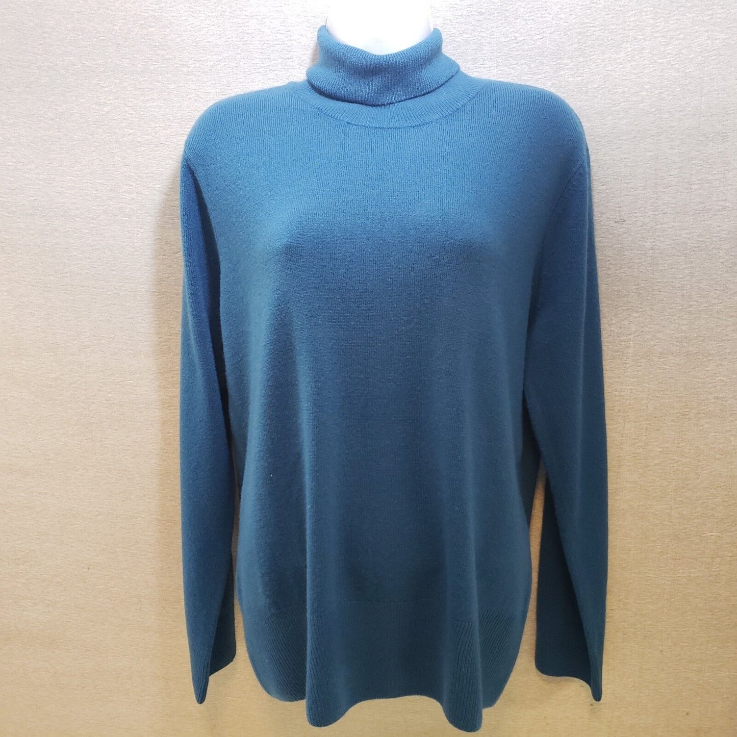 The Tog Shop Women's Large Blue/Teal 100% Acrylic Turtleneck Knit Top