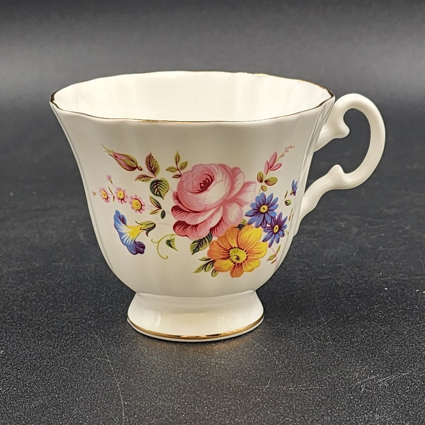 Royal Grafton Fine Bone China Rose Floral w Gold Edge Tea Cup Saucer Salad Plate