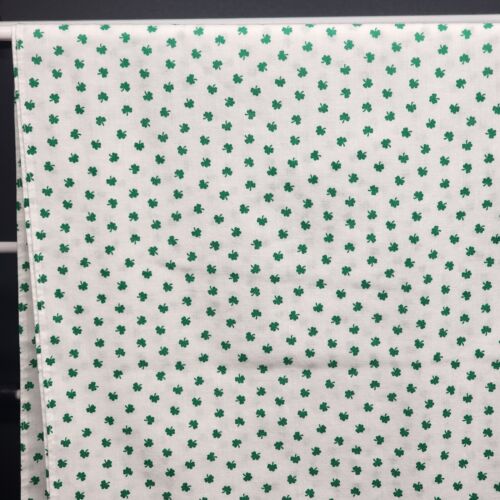 White and Green Shamrock Design Linen Tablecloth 36 x 44 inches Vintage