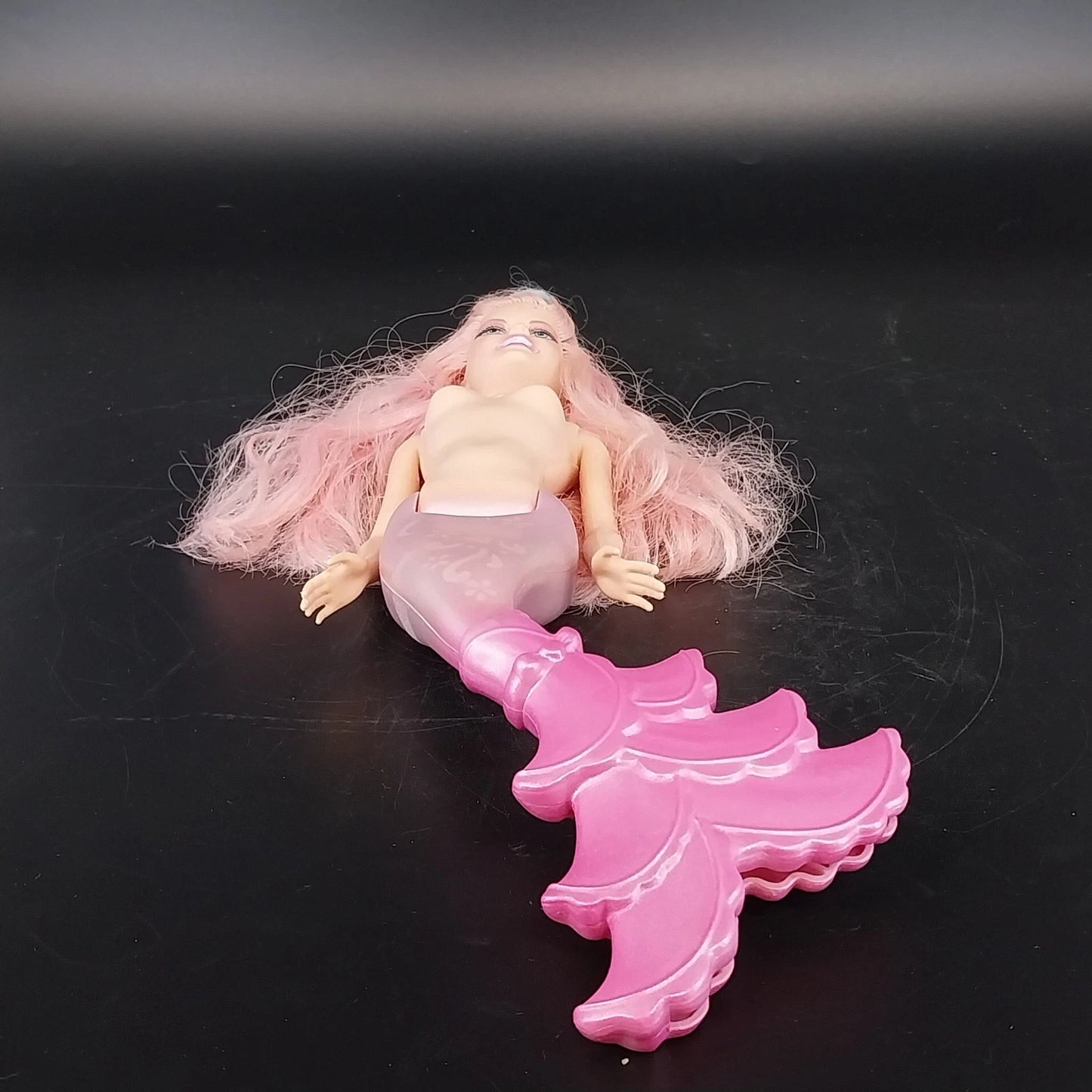 Mattel Barbie Mermaid Doll Pink Hair Blue Eyes Y2K Fantasy Toy
