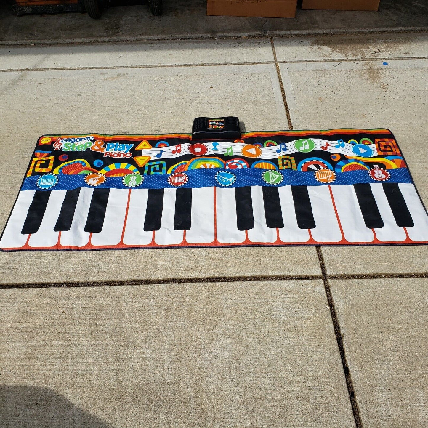 Alex Gigantic Step & Play Piano Keyboard Playmat 8 Instrument Sound 72"x30" Used