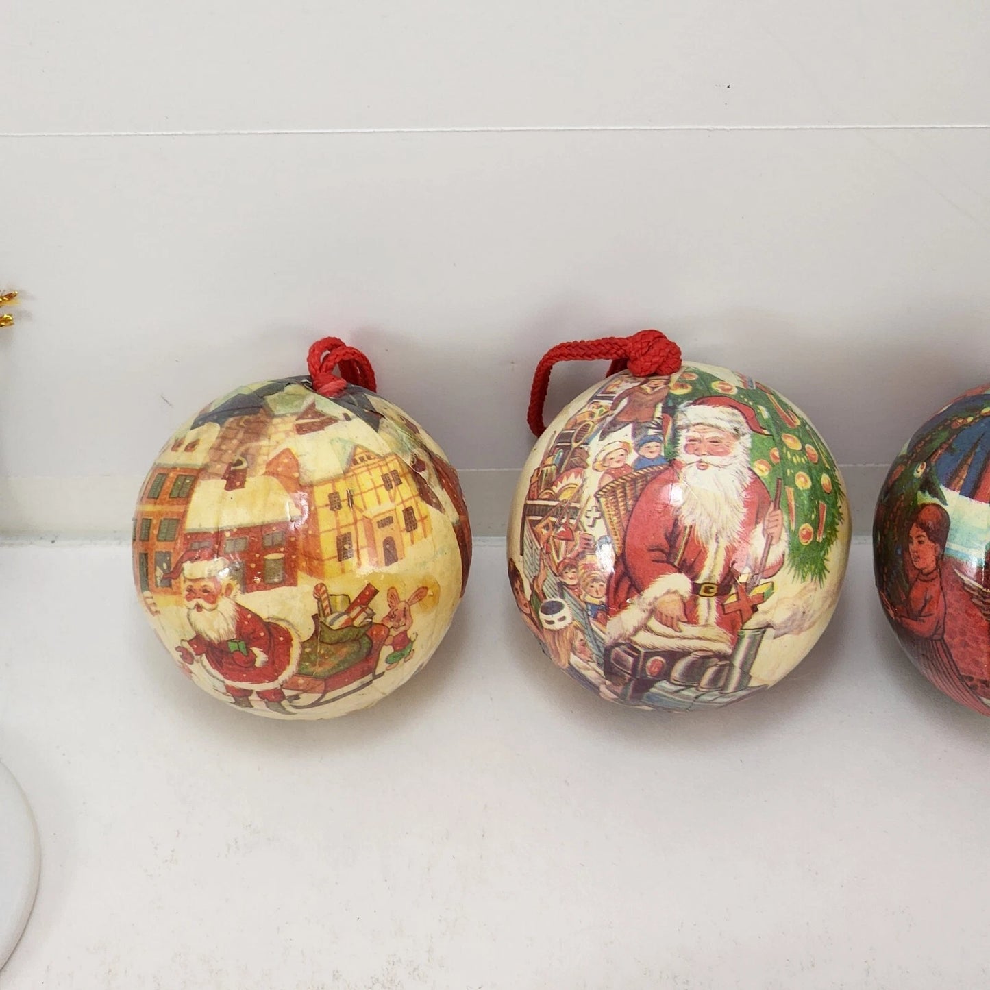 Christmas Holiday Ornament Lot 14 pcs + Tin Coal Mix Boyds Bear Rockwell Apples