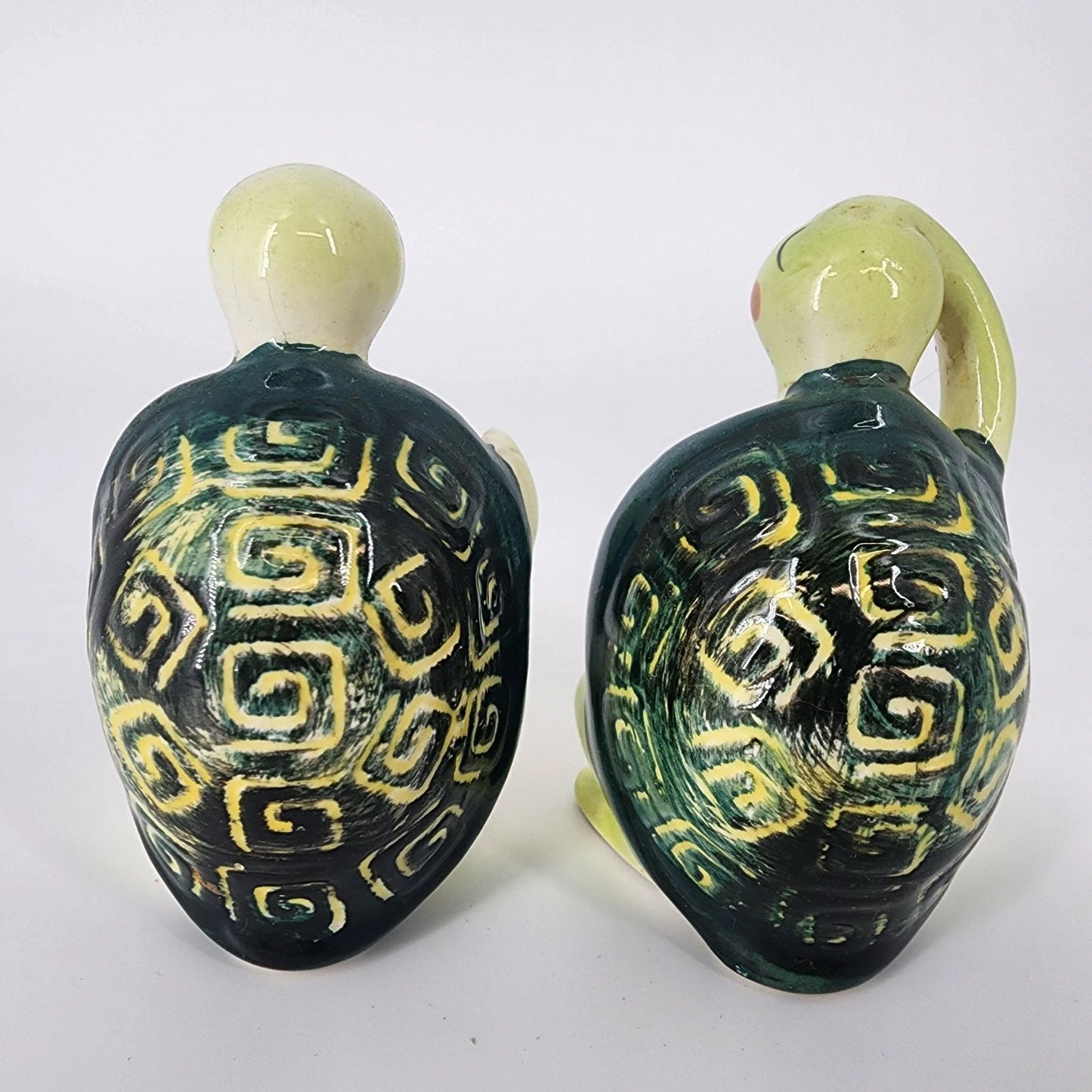 Winking Green Turtle Salt & Pepper Shakers Ceramic Kitchen Decor 1950's Japan