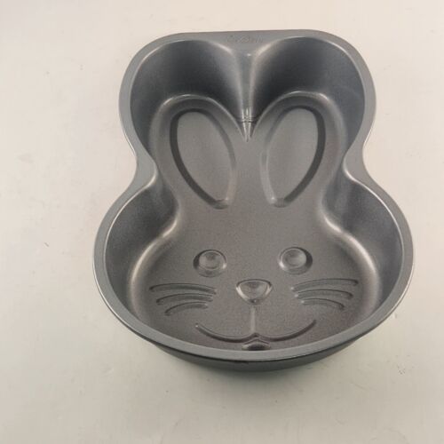 Wilton Bunny Head Baking Cake Pan 11" x 7 1/2" x 2" Easter Rabbit Non-Stick