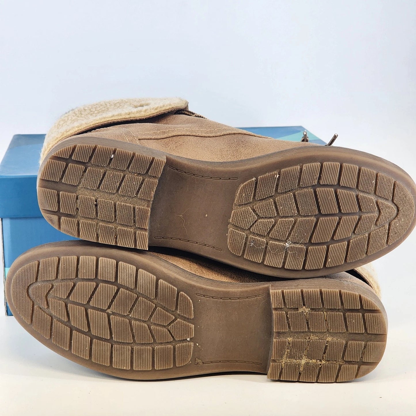Cliffs by White Mountain Duena Tan Hiker Booties Womens 8M