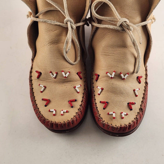 Moccasin Indian Boots with Beads and Thread Laces with Wood Bottoms Men Size 6